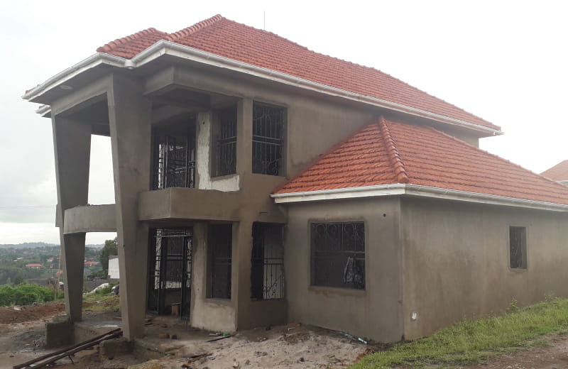 Storey Home Construction 